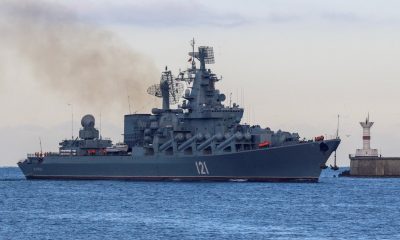 САЩ: Крайцерът "Москва" е бил поразен от две украински ракети