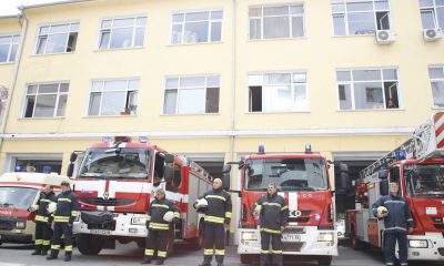 С вой на сирени почетоха паметта на загиналите полицаи