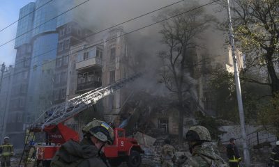 Нови ракетни удари в Киев. Цели квартали остават без ток