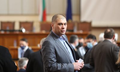 Аврамов се отказа от депутатския имунитет.