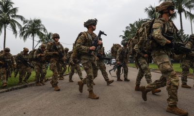 Гей скандал в армията на Индонезия. Войници са осъдени на седем месеца затвор